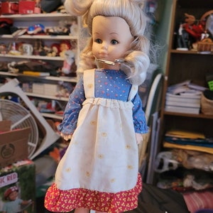 Vintage 1970 s holly hobby doll #184