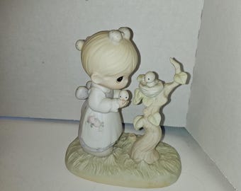 antike 1983 kostbare Momente Sein Auge ist auf die Spatz Figur #1639