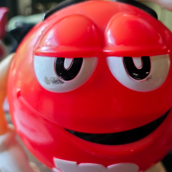 みーちゃん　OMレッド 2012 M&m Mars Red Dispenser Waving #1986 - Etsy