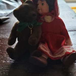Hallmark keepsake ornament 1993 Julianne and teddy