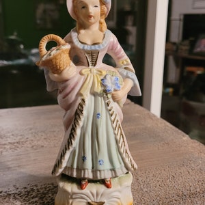 Antique  Japan fancy lady with basket #1362