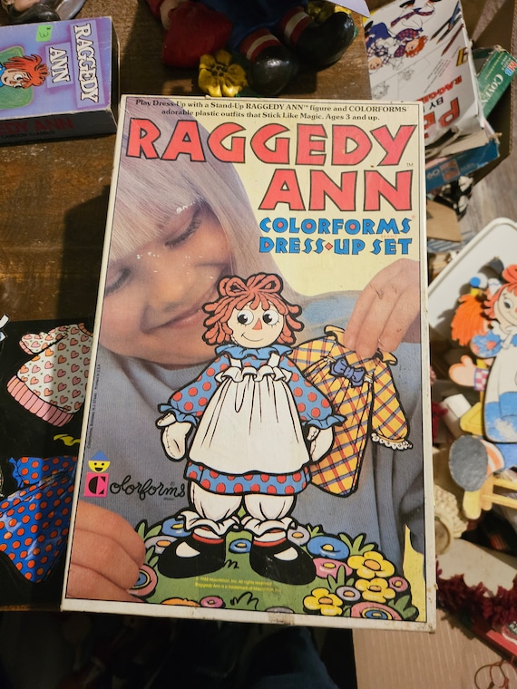 洋書 Raggedy Ann Colorforms Dress-Up Set Buy Antique 1988 Raggedy Ann Colorforms Dress up Kit #1530 Online