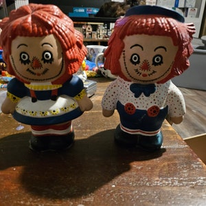 Antique 1970s raggedy ann and Andy set of handpainted statues #1230