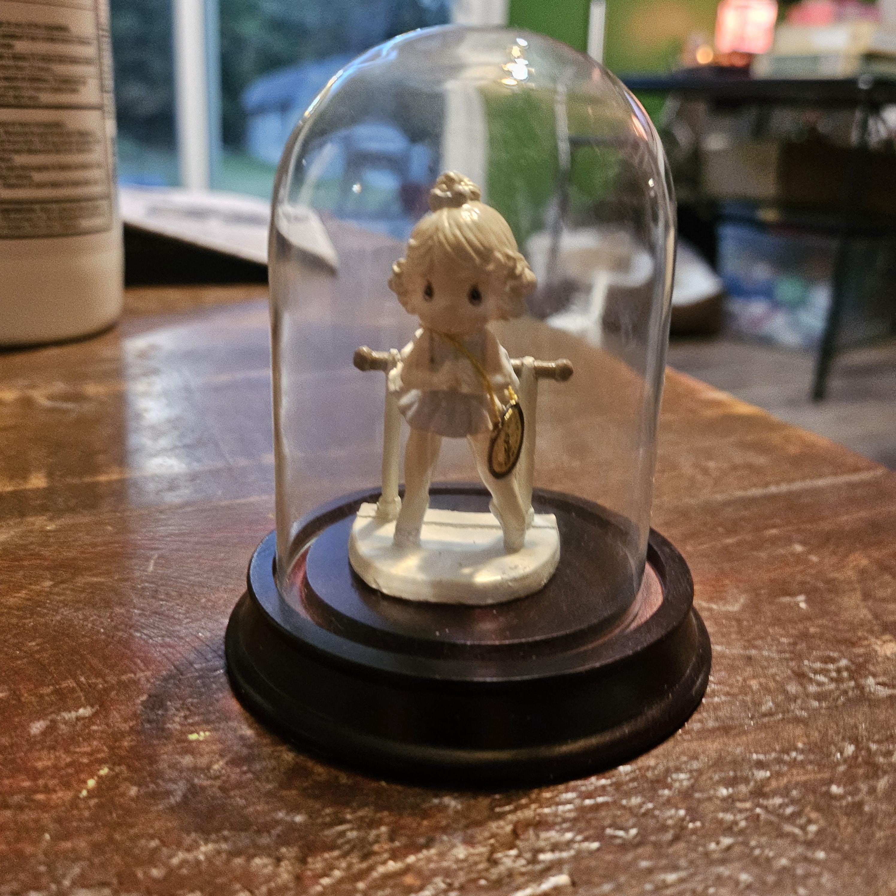 Precious Moments 152012 Growing In Grace, Age 6 Girl Bisque Porcelain Figurine Blonde
