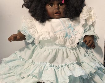 Ancienne poupée afro-américaine de la collection Jessie de 1990 # 1748