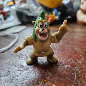vintage 1991 Disney Gummi bears Gruffi toy figure #1004 box 8