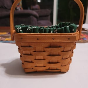 Longaberger Horizon of Hope-mand uit 1997, bezet met stropdas op groen #1471