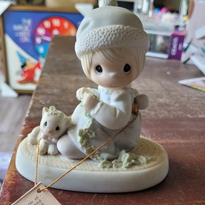 Antique precious moments figurines 1988 meowing christmas #1615