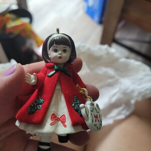 2006 Christmas tea hallmark keepsake ornament#451