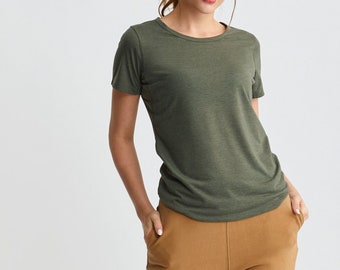 Women’s Daymaker Tee, Cool Wick Short Sleeve T Shirt, Quick Dry Shirt for Her, Lightweight Women's Top, Ladies Loungewear, Elm Green