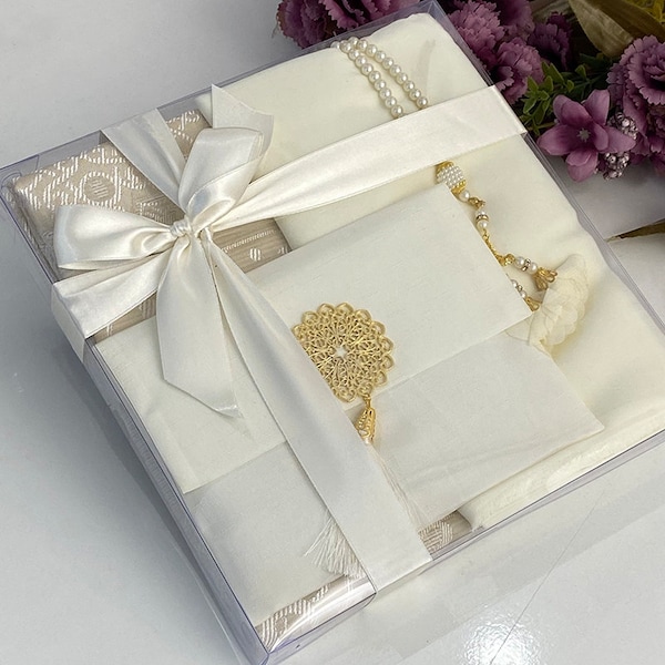 Personalized Velvet Prayer Mat, Islamic gift set