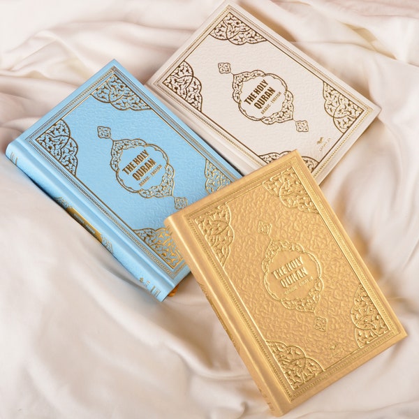 English Translated Qur’an Book | Islamic Gift Favors