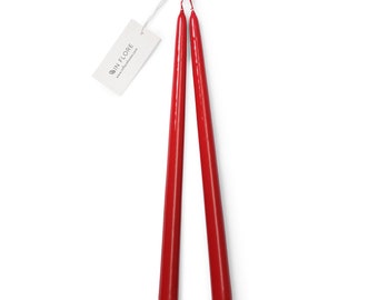 Bougies coniques en laque Ulrika faites à la main In Flore, lot de quatre, pack de 4, rouge