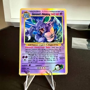Cartão proxy Holo feito à mão do renascimento dos Heróis do Ginásio de Giovanni's Nesting