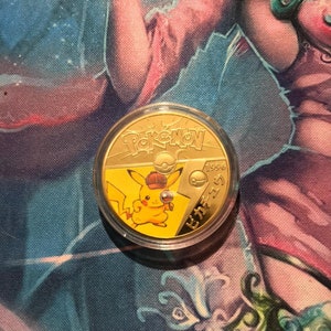 Pokémon go gold Gedenkmünze Charizard Gx ex vmax mewtwo pikachu