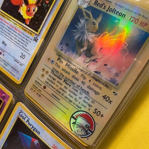 Cartão Proxy Holo feito à mão do Red's Jolteon Gym Heroes Revival