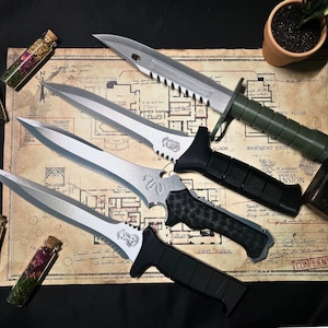 Resident Evil 4 Remake Cosplay Knives Prop