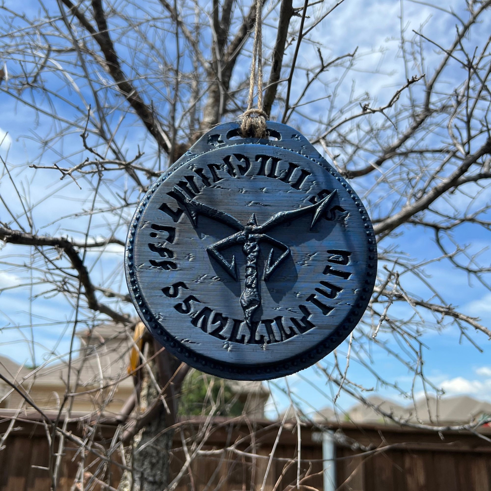 大型バイオハザード4 ブルーメダリオン小道具 - Etsy 日本