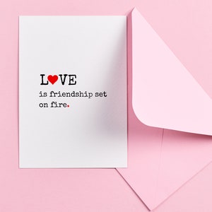 Biglietto d'amore per fidanzato/fidanzata, regalo di anniversario, biglietto di San Valentino, pensando a te/amicizia, l'amore è un'amicizia in fiamme