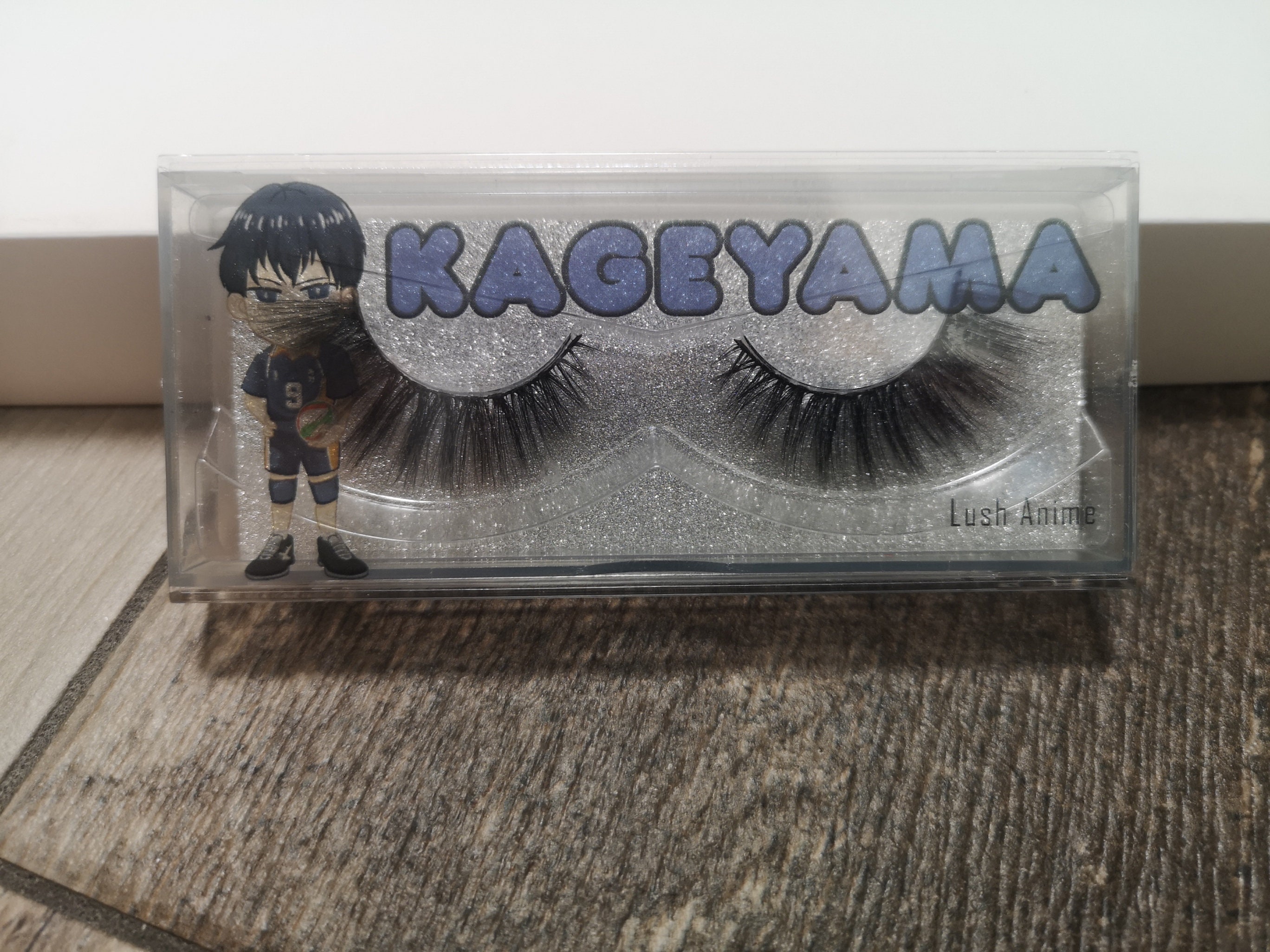 ANIME EFFECT VEGAN LASHES