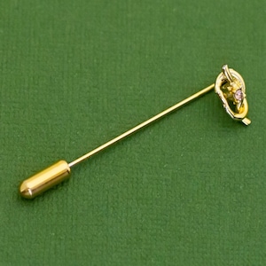 Vintage Gold Tone Abstract Tip Stick Pin K27