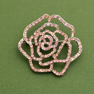Vintage Victorian Pink Floral Rhinestone Brooch K14