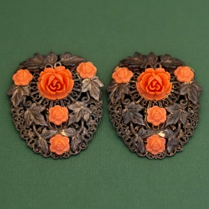 Vintage Pair of Intricate Floral Filigree Clips, K25