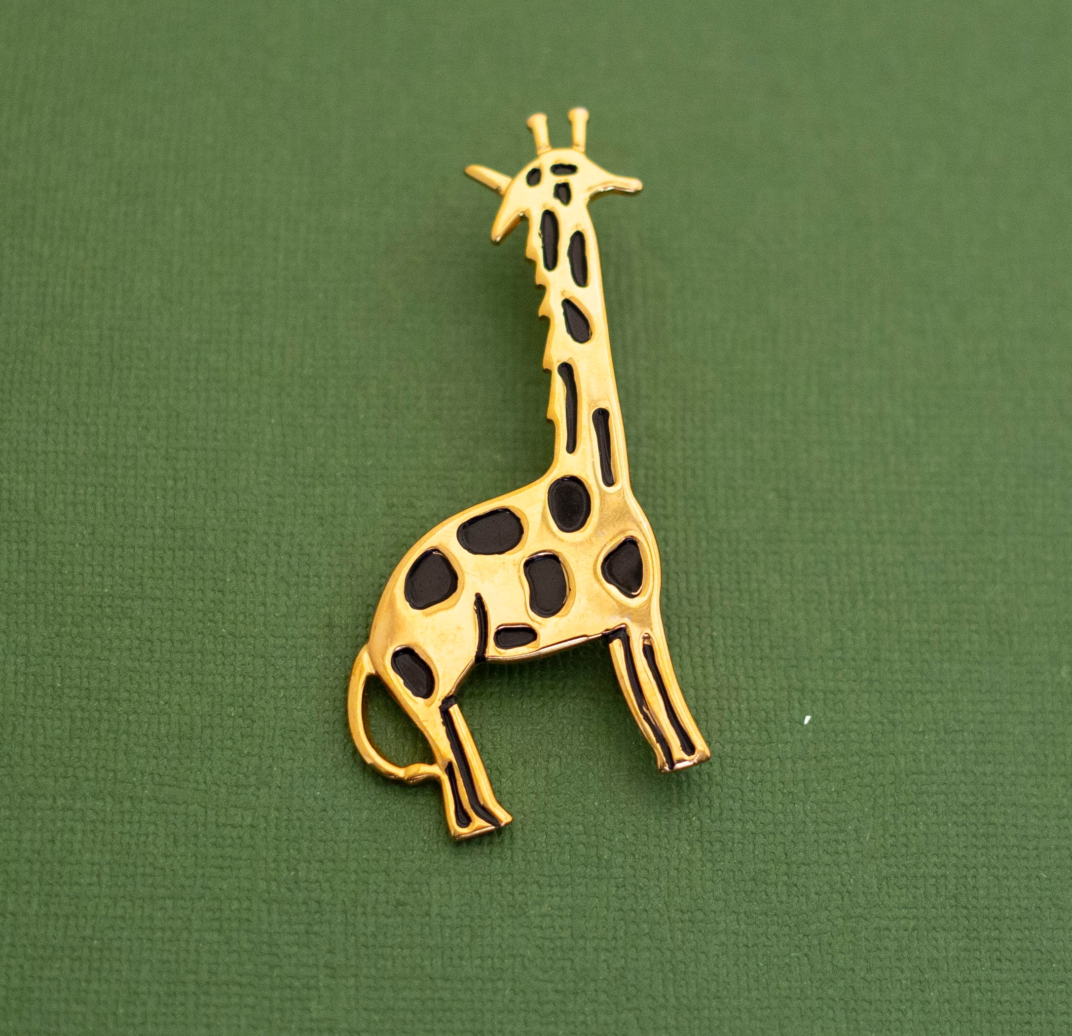 Broche Ancienne Historicisme - Style Golddouble, Bijou Vintage D'Occasion (Réf. K2)