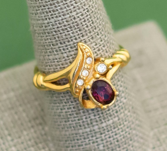 Vintage Victorian Ruby Gemstone Ring Size 9 by Av… - image 2