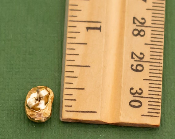 Vintage Victorian Gold Tone Pearl Stud Earrings b… - image 3