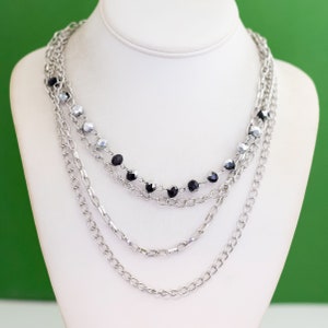 18 inch, Vintage Black Beads Silver Tone Chain Link Multi-Strand Necklace - K43
