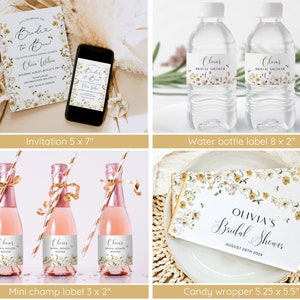 Puede incluir: Un conjunto de decoraciones imprimibles para una fiesta de despedida de soltera con un dise&ntilde;o floral con flores blancas y amarillas. El conjunto incluye una invitaci&oacute;n, etiquetas para botellas de agua, etiquetas para mini botellas de champ&aacute;n y envoltorios para barras de caramelo. La invitaci&oacute;n mide 12,7 cm por 17,8 cm, las etiquetas para botellas de agua miden 20,3 cm por 5,1 cm, las etiquetas para mini botellas de champ&aacute;n miden 7,6 cm por 5,1 cm y los envoltorios para barras de caramelo miden 13,3 cm por 14 cm.