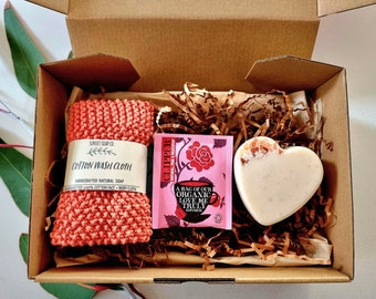 LOVE Pampering Gift Box