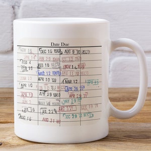 Taza de café de cerámica de alta calidad con tarjeta de fecha de vencimiento de la biblioteca antigua, regalo del club de lectura, taza de bibliotecario