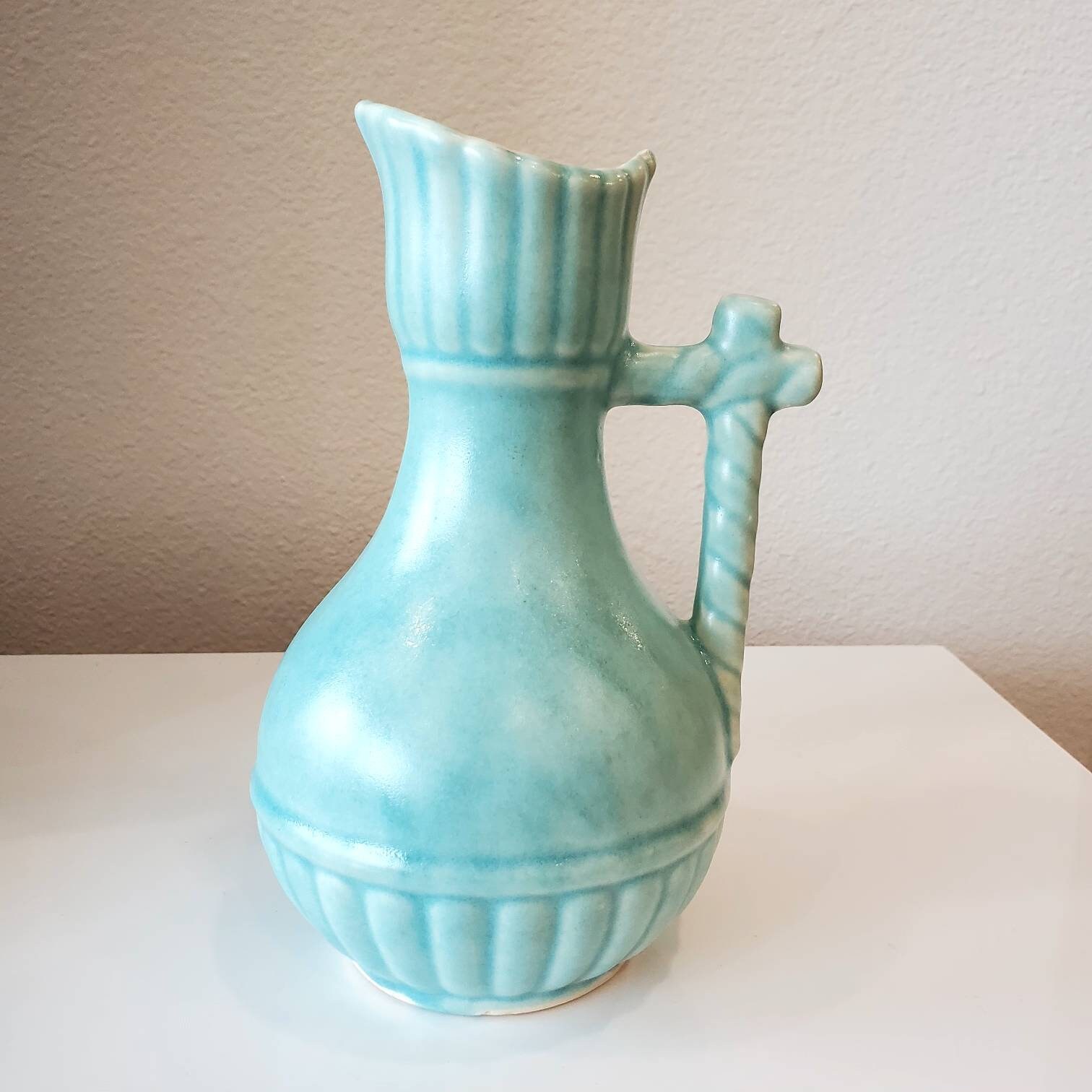 Vintage Ceramic Unmarked Mccoy Pottery Teal Blue Pitcher Vase Etsy