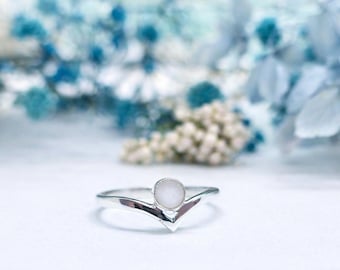 Breastmilk Ring | Sterling Silver Chevron Ring | Keepsake Jewellery Gift for Mum | Chloe