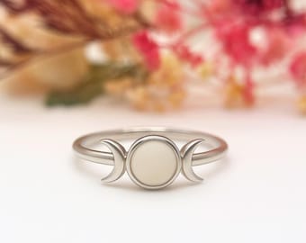 Triple Moon Breastmilk Ring | Sterling Silver Keepsake Jewellery | Lunara