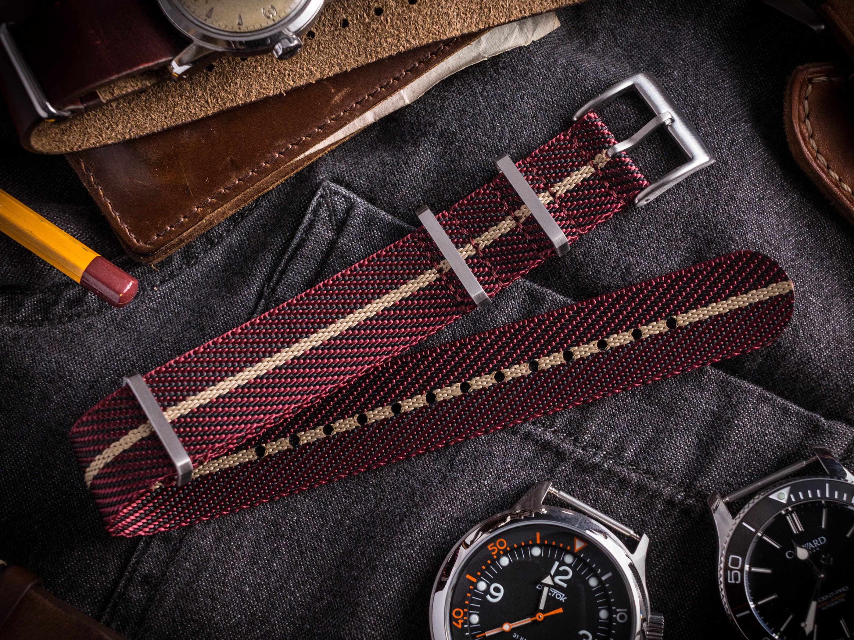 Maroon nato strap sale