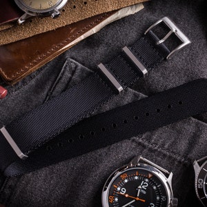 Black – Premium Slip Through Watch Strap ( 20 & 22mm ) Replacement Strap for Omega, Rolex, Longines