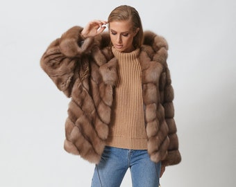 Lavander Sable Fur Short Jacket with Hood Made of 100% Real Fur. Pelliccia