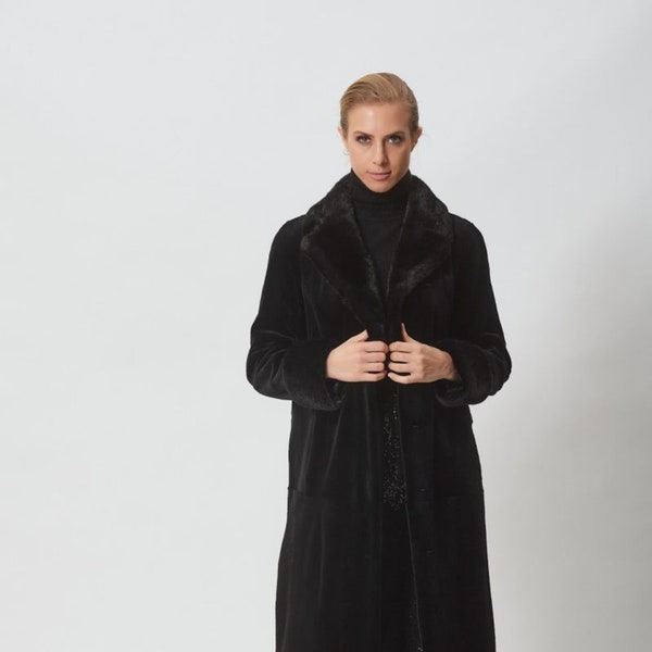 Black Short Sheared Mink Fur Coat Made of 100% Real Fur