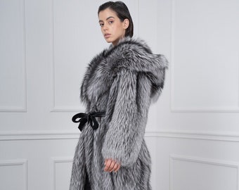 シルバーフォックスファーコート！新品本物の天然本毛皮！ - Etsy 日本