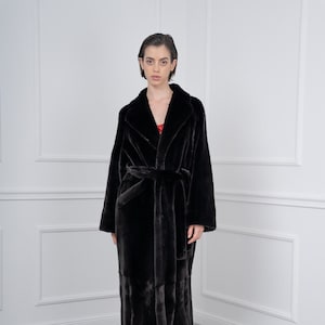 Real Black Mink Fur Coat with Notched Collar