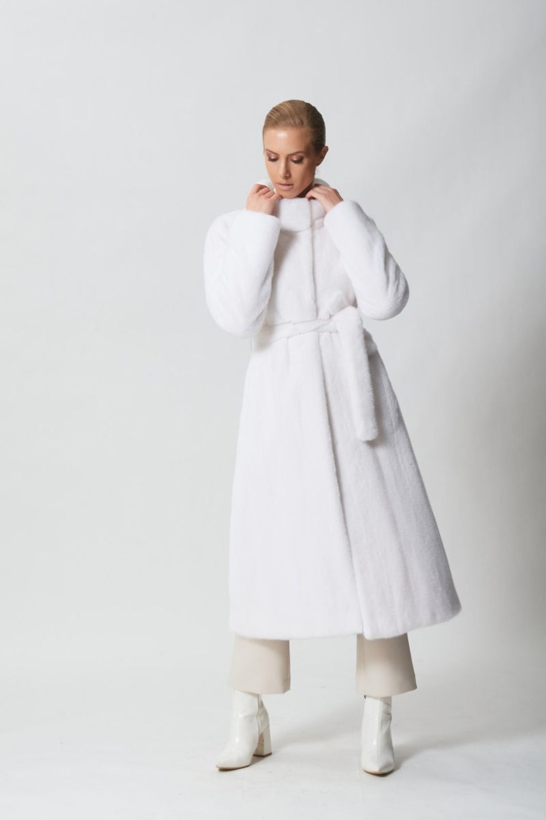White Mink Fur Coat With Fur Belt Made of 100% Real Mink Fur - Etsy