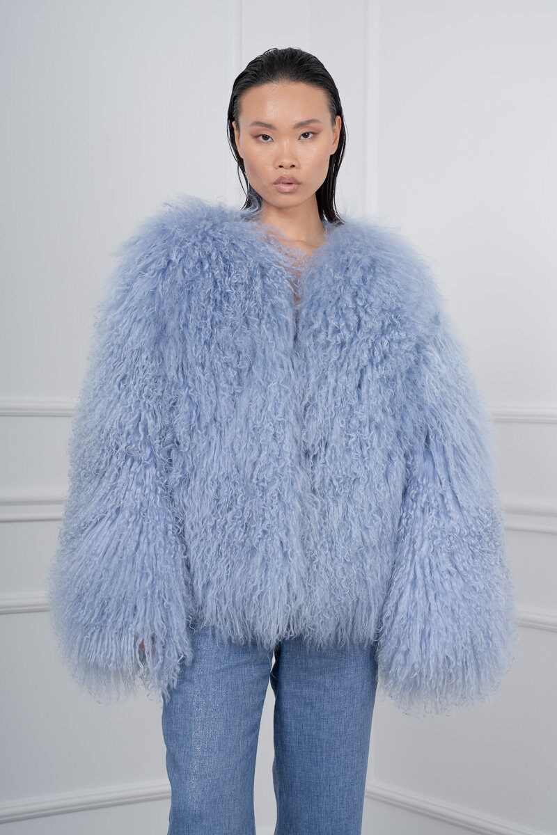 コート PLAIN FW25 COLLARLESS LAMB FUR JACKET (JJ25072 BLACK) Light Blue Mongolian Lamb Fur Collarless Jacket - Etsy