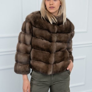 Lavander Sable Fur Cropped Jacket Front. Discover our sable collection, exceptional choices only for sable fur lovers, always tailor made for your needs. On the lining every label that indicates the quality and the origin of the skins.