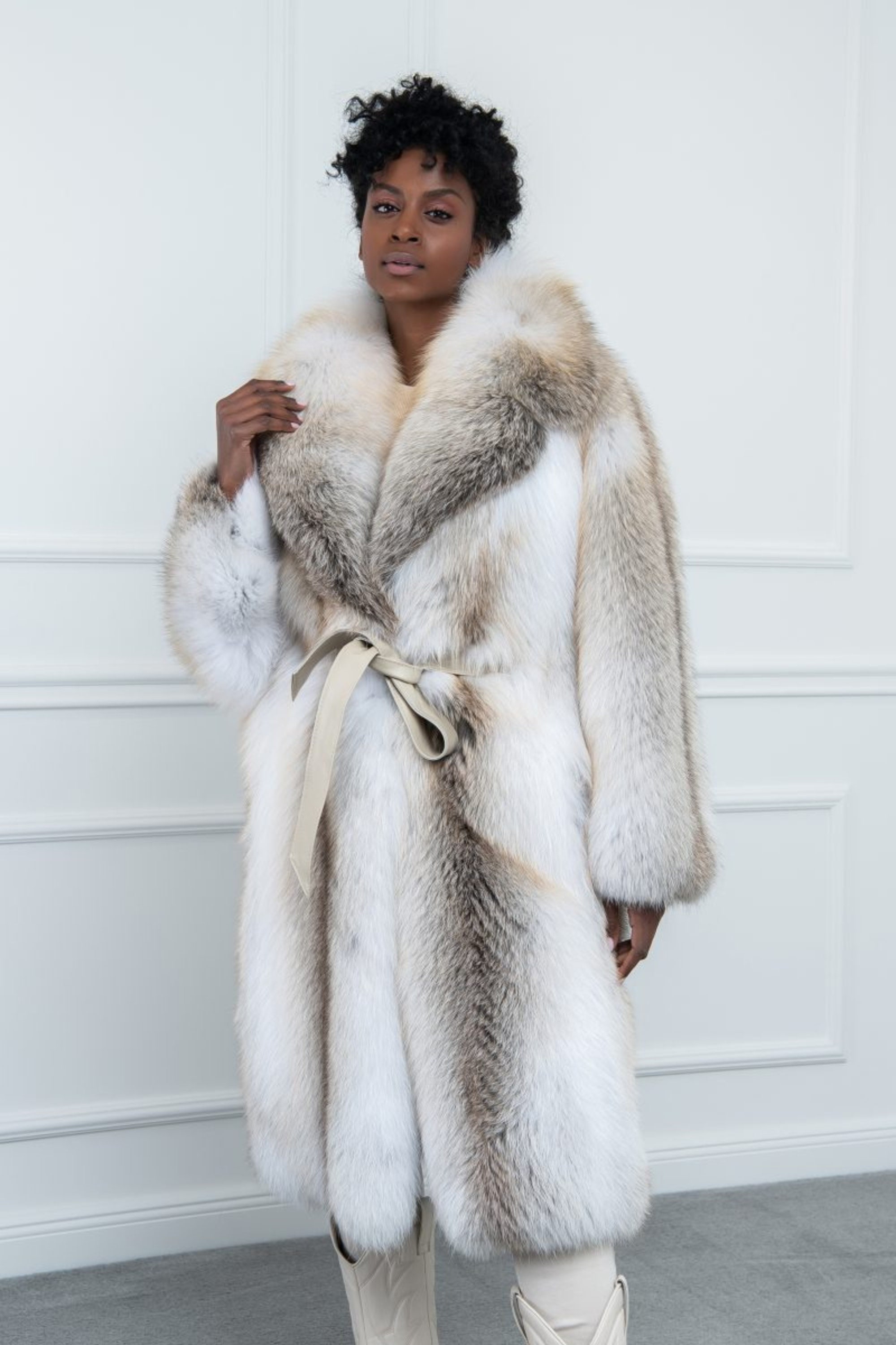 シャドーフォックス リアルファーコート クリーム白 real fur coat Golden Fox Fur Coat With Rever Collar Made of 100% Real Fur - Etsy