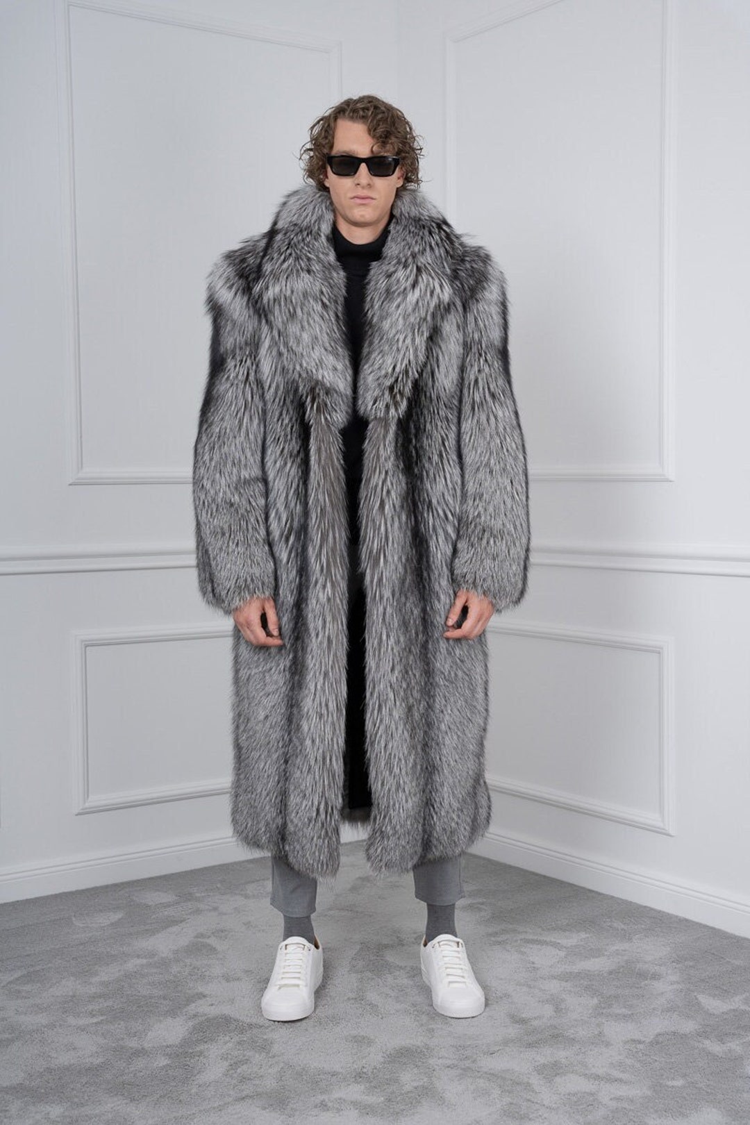 sheller pocket fur cocoon coat グレー IMG-2341.png?v=1733075634