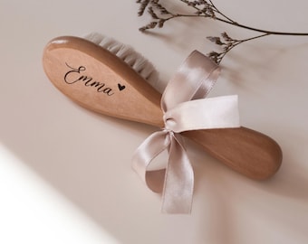 Personalized wooden baby hairbrush with name & heart | Soft goat hair | Gift for birth or christening