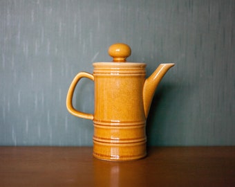 Théière ancienne, théière céramique couleur moutarde, art de la table, collection, tea pot , 50's